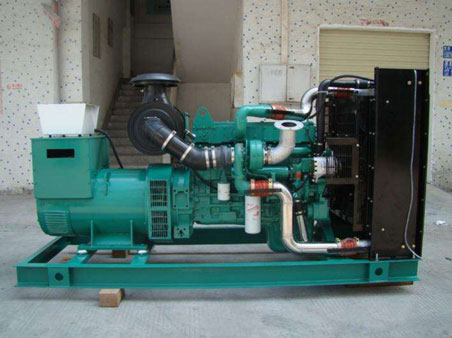 陈巴尔虎1100kw康明斯柴油发电机组图片 陈巴尔虎1100kw康明斯柴油发电机组图片
